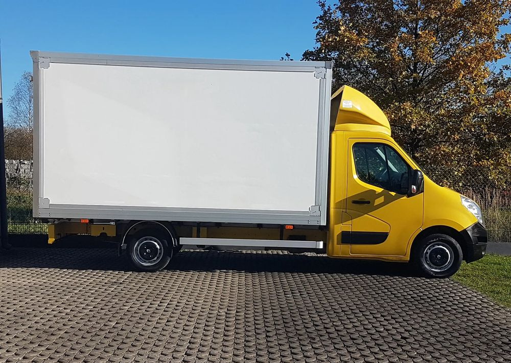 Leasing of  Renault MASTER KONTENER 8EP 4,21x2,23x2,22 KLIMA KRAJOWY MANUAL  6-BIEGÓW Renault MASTER KONTENER 8EP 4,21x2,23x2,22 KLIMA KRAJOWY MANUAL  6-BIEGÓW: picture 11