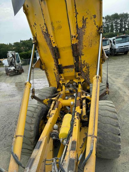 Articulated dumper Volvo A 30 C 6x6: picture 8