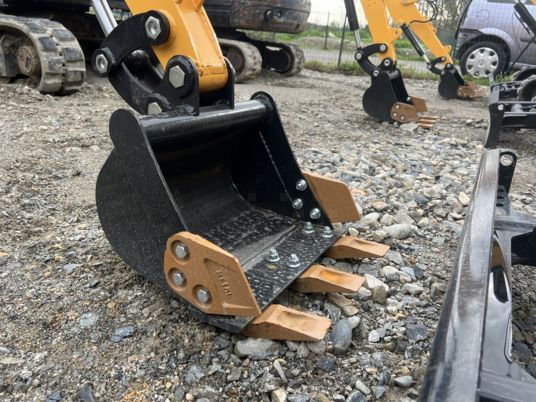 Mini excavator JPC Minipelle KV12: picture 6