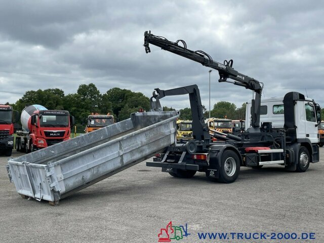 Hook lift truck, Crane truck Mercedes-Benz 1841L Abroller + Kran + FB 7.6m=1.2 t.: picture 10