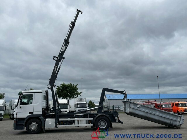 Hook lift truck, Crane truck Mercedes-Benz 1841L Abroller + Kran + FB 7.6m=1.2 t.: picture 14