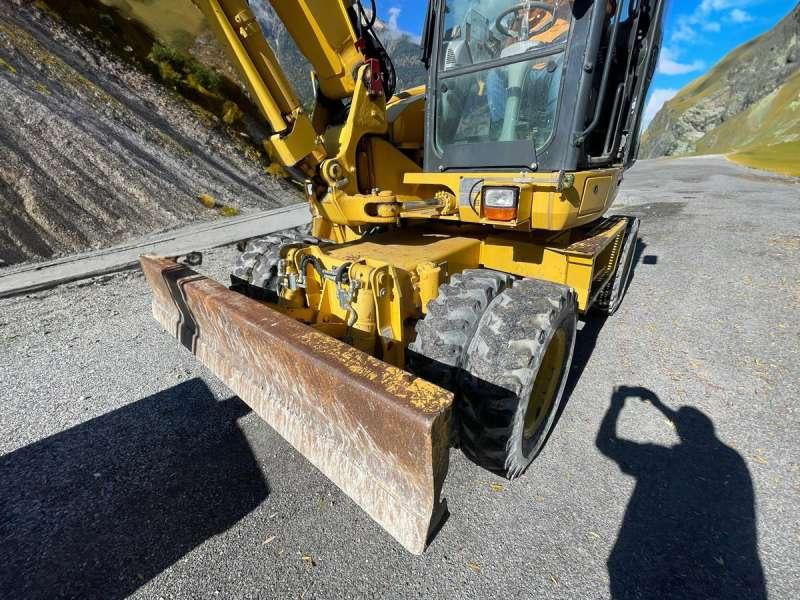 Wheel excavator Komatsu PW118MR-8: picture 7