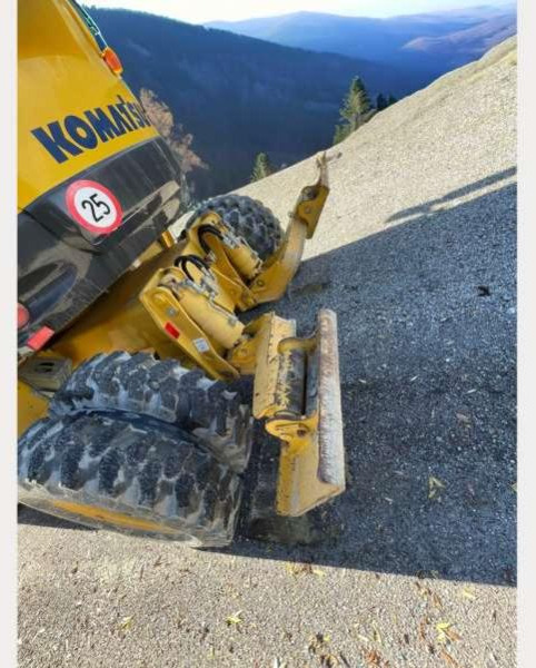 Wheel excavator Komatsu PW118MR-8: picture 11