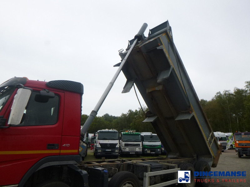 Tipper Volvo FM 410 8x4 RHD steel tipper 16.6 m3: picture 6