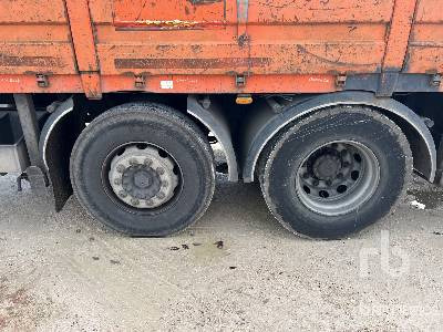 Dropside/ Flatbed truck IVECO STRALYS 360 2007 Palfinger PK15500 6000 kg ...: picture 36