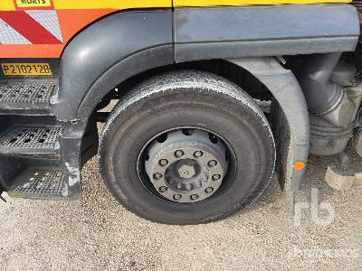 Dropside/ Flatbed truck IVECO STRALYS 360 2007 Palfinger PK15500 6000 kg ...: picture 31