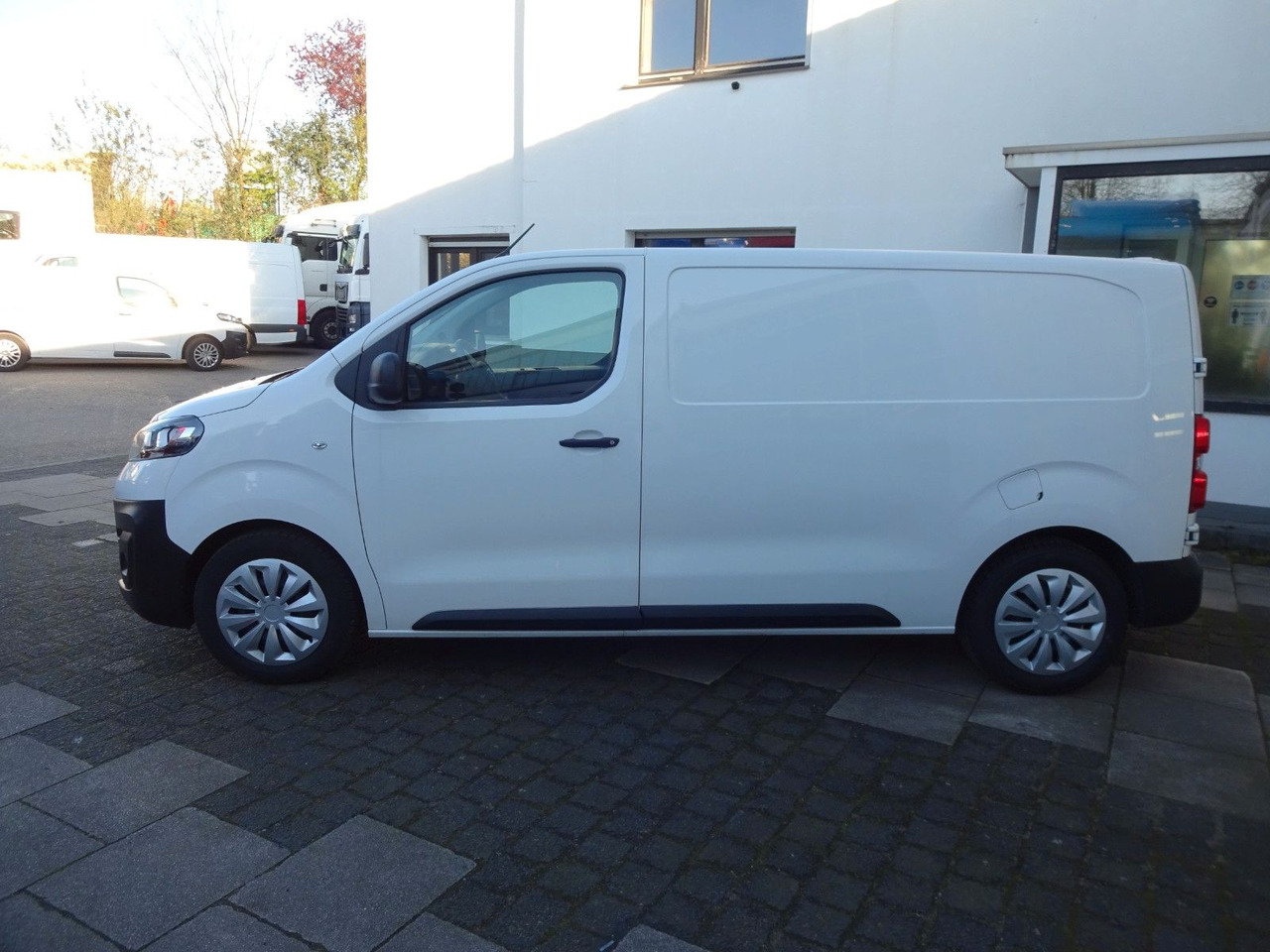 New Small van Opel 50 x Vivaro Kasten L1H1, Klima, PDC,: picture 6