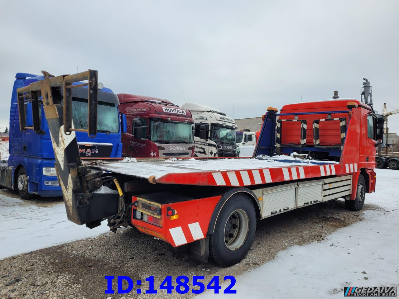 Tow truck MERCEDES-BENZ Actros 1831 4x2: picture 6