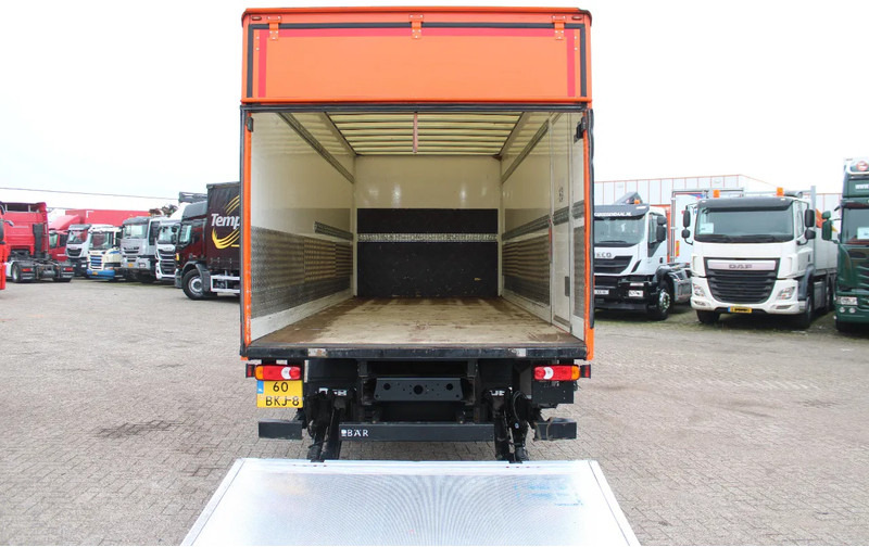 Box truck Iveco Eurocargo 120-210 + EURO 6 + LIFT + 12T: picture 8