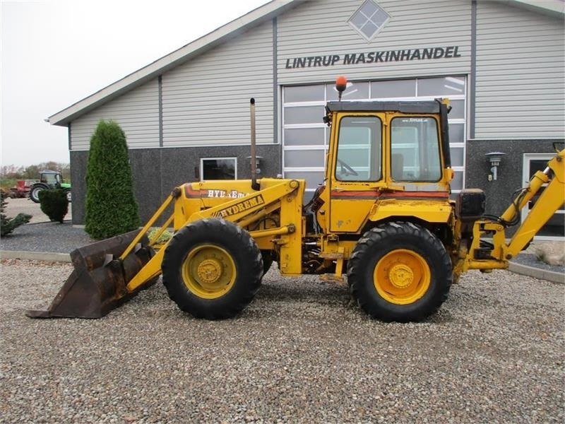 Backhoe loader Hydrema 805: picture 9