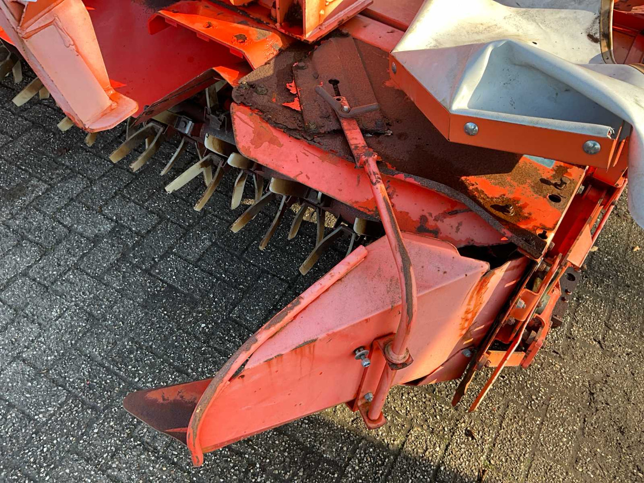 Flail mower/ Mulcher Kuhn FC313F: picture 7