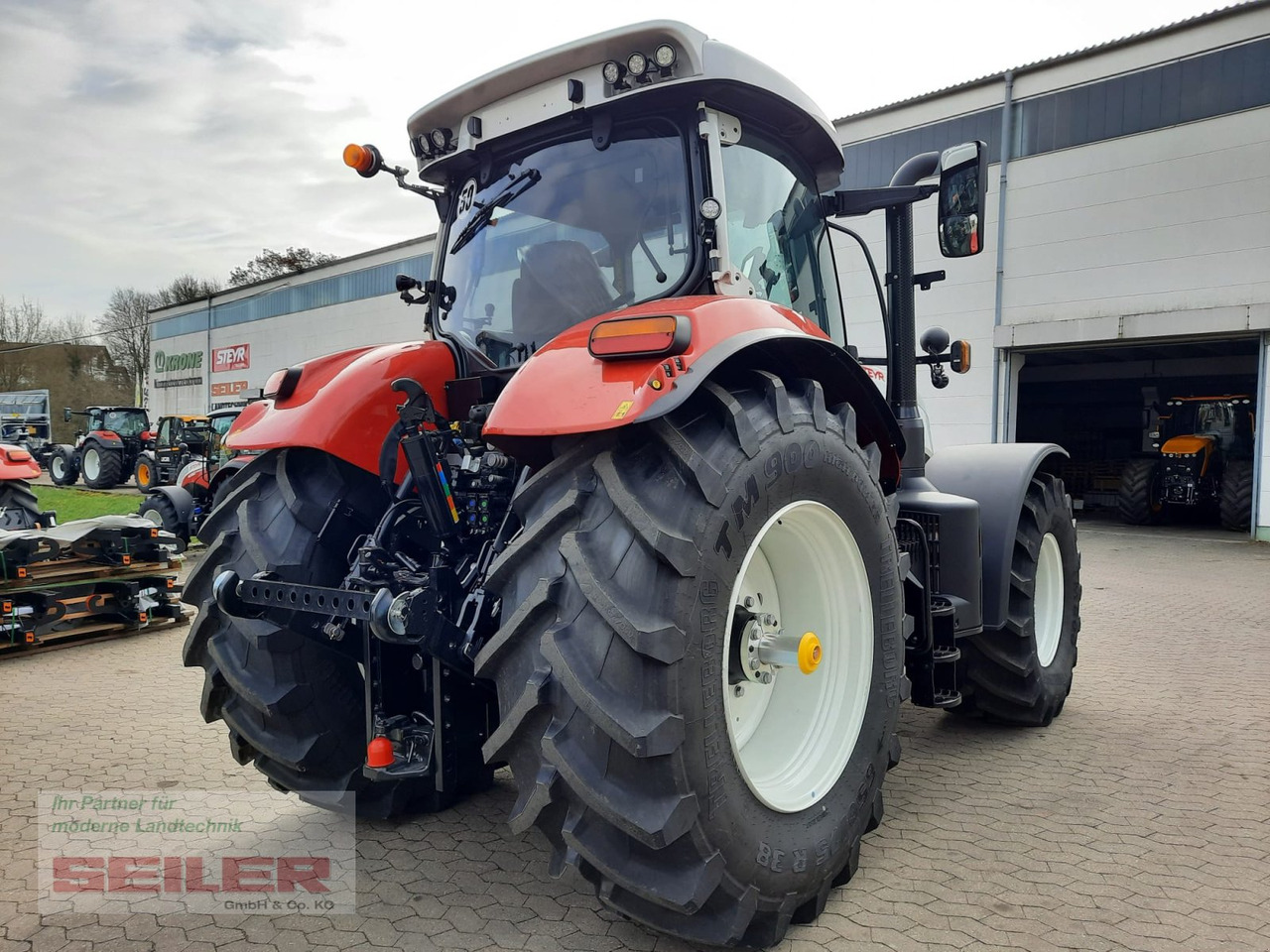 Farm tractor Steyr Absolut 6185 CVT: picture 7