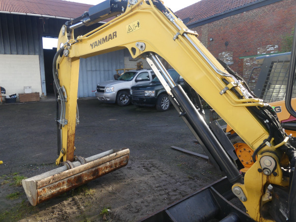 Mini excavator Mini pelle Yanmar Vio38-6: picture 11