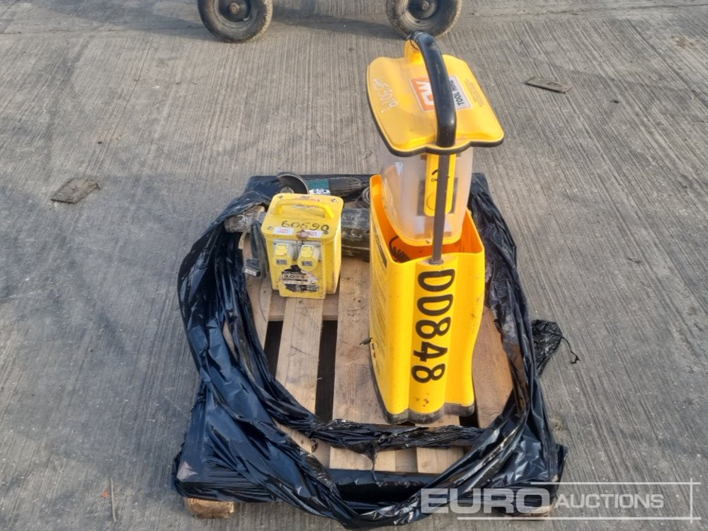 Construction equipment 240Volt Portable Light, 110Volt Transformer, 110Volt Grinder, Pneumatic Handheld Breaker: picture 8