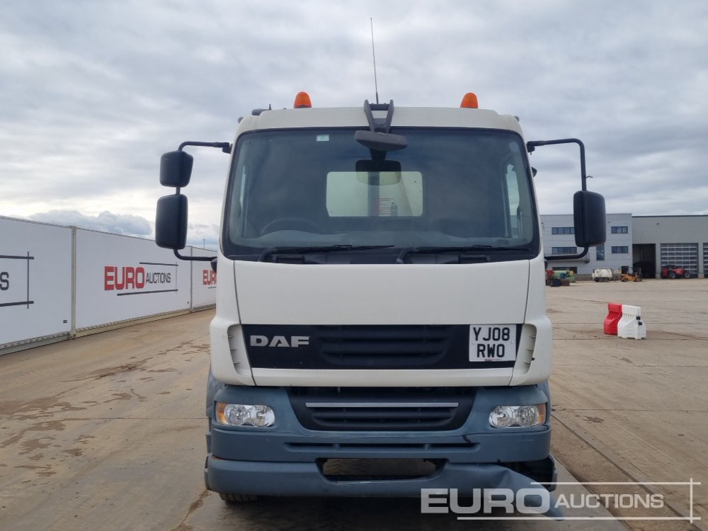 Tank truck DAF 55.220: picture 8