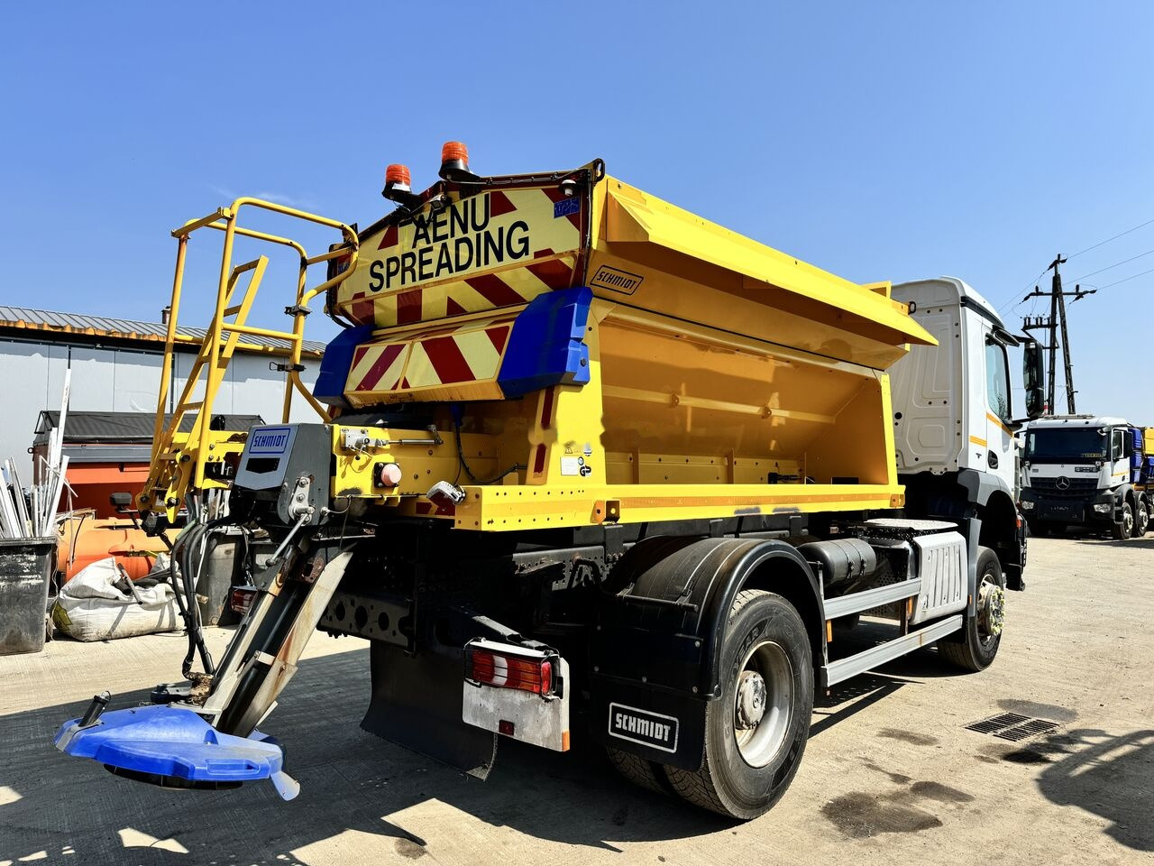 Municipal/ Special vehicle, Truck Mercedes-Benz 1824: picture 7