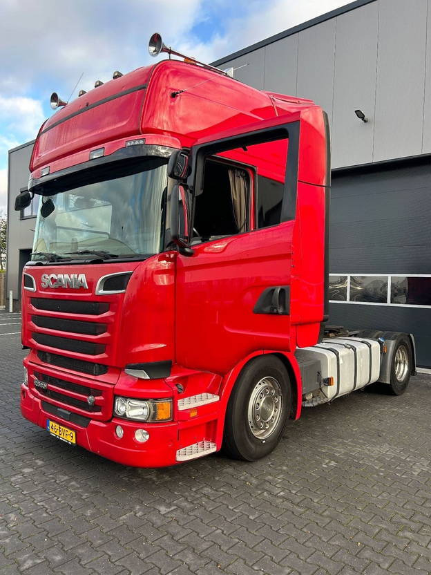 Tractor unit Scania R580 V8 R580 v8 Topline Retarder Full Airsuspension Double Glass: picture 12