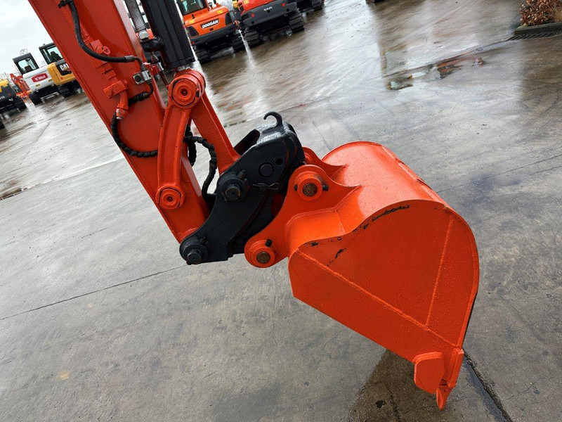 Crawler excavator Kubota KX155-5: picture 12